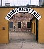 Persichello e dintorni-theresienstadt_arbeit_macht_frei1.jpg