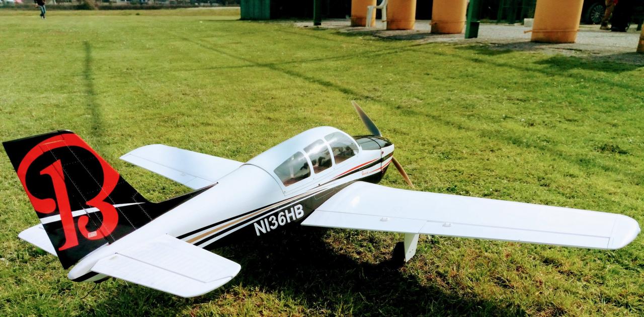 Bonanza B 36 - BaroneRosso.it - Forum Modellismo