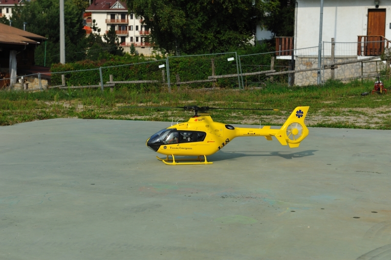 hirobo ec 135